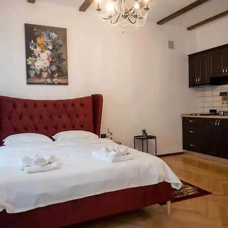 Honterus Ii By Kronstay Apartment *