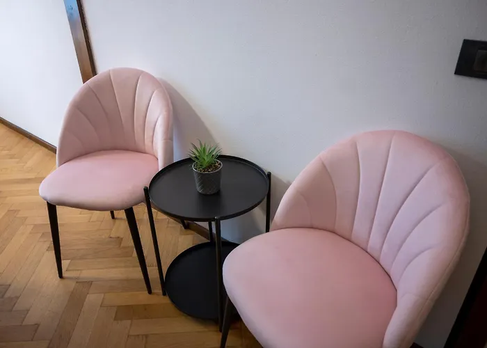 Honterus Ii By Kronstay Appartement *