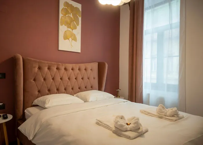 Honterus Ii By Kronstay * Braşov