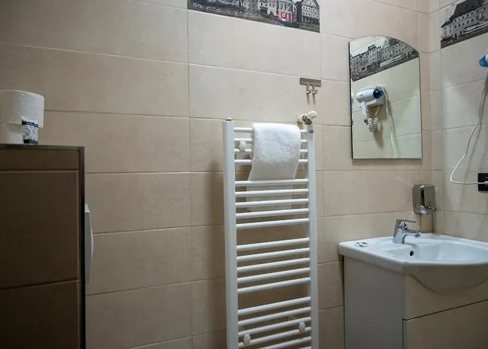 Honterus Ii By Kronstay Appartement